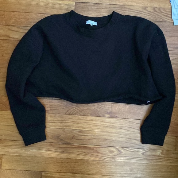 NWOT WeWoreWhat Black cropped Crewneck sweatshirt - Picture 5 of 12